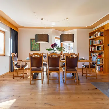 Haus Kitzblick Xl * Капрун