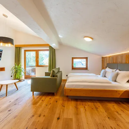 Haus Kitzblick Xl * 卡普伦