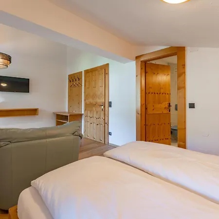 Haus Kitzblick Xl * Капрун